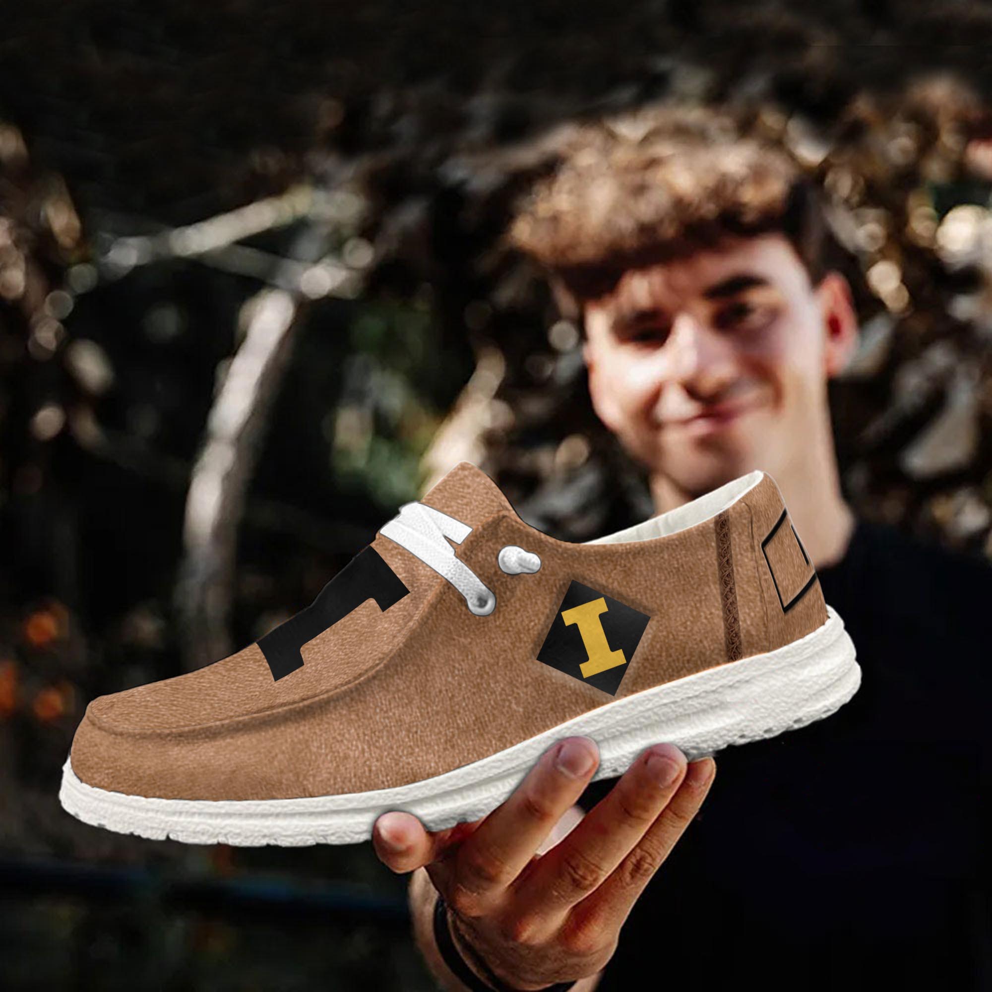 Illinois Fighting Illini Salute To Service personalisierte H-D-Sportschuhe – individuelles Namensdesign
