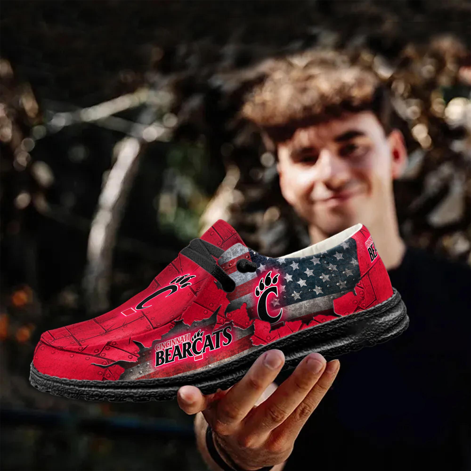 Personalisierte H-D-Sportschuhe der Cincinnati Bearcats – individuelles Namensdesign