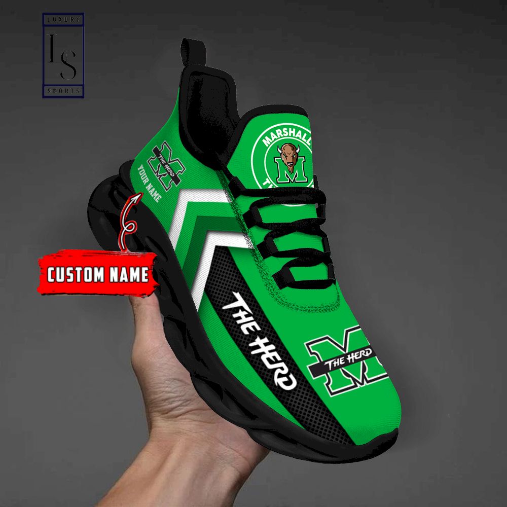 Personalisierte Max-Schuhe von Marshall Thundering Herd