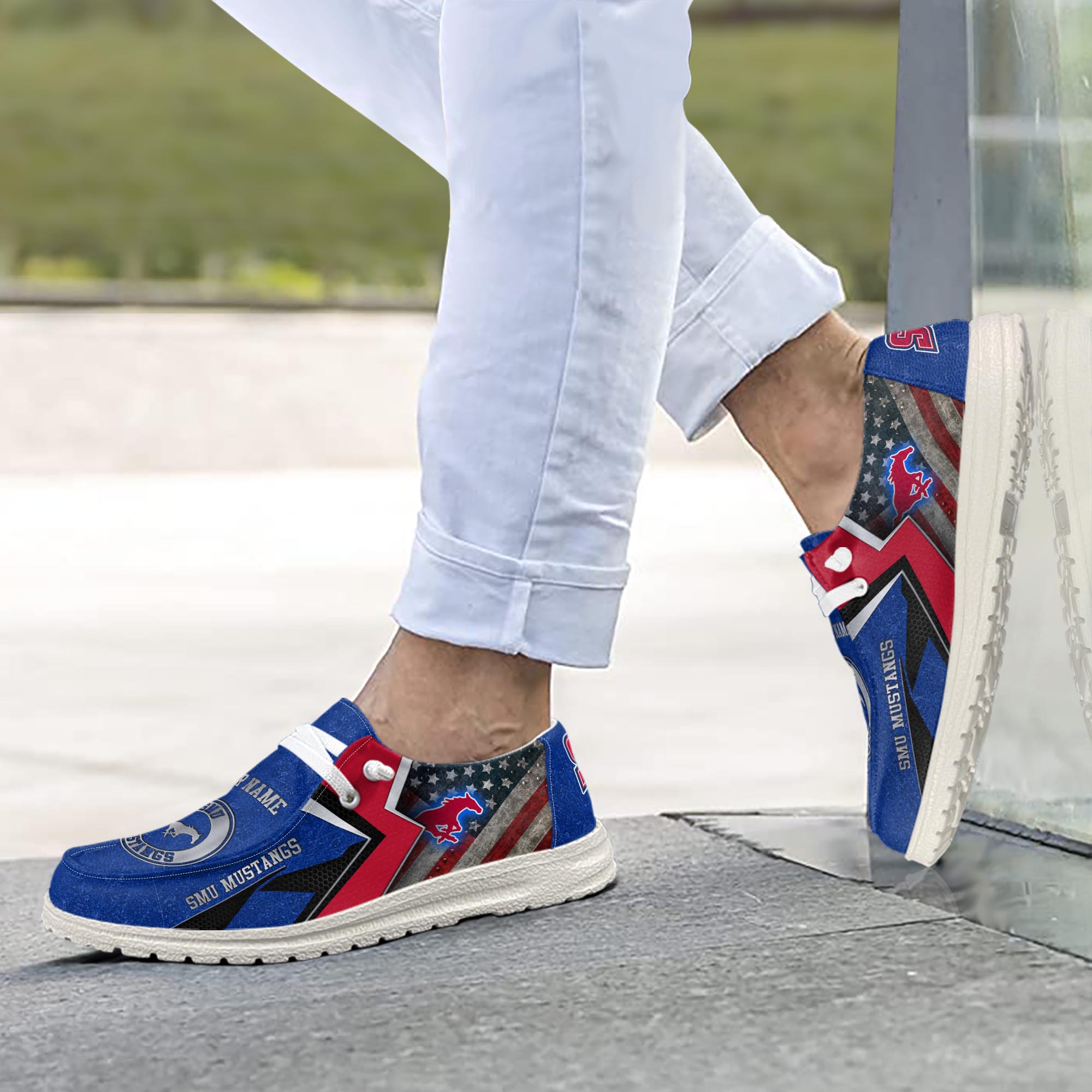 SMU Mustangs personalisierte Hey Dude Sportschuhe – individuelles Namensdesign, perfektes Geschenk für Fans