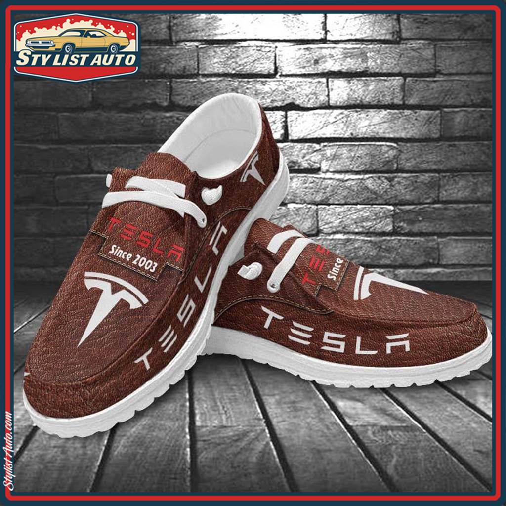 Tesla H-D Schuhe, Autoschuhe – Die besten Geschenke für Autoliebhaber