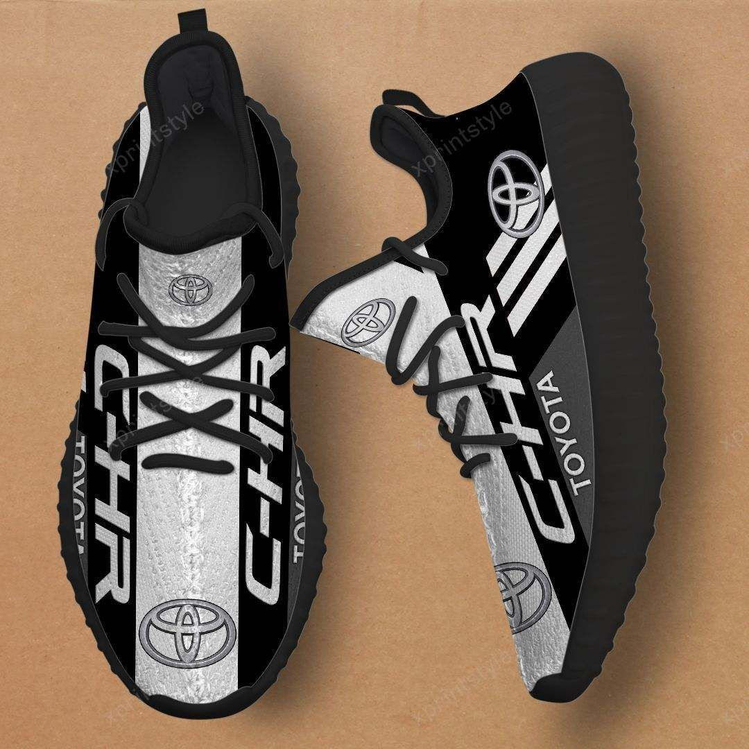 Toyota C-HR LPH-HT YZ Schuhe Ver1 (Weiß)
