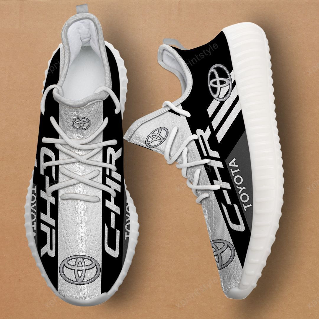 Toyota C-HR LPH-HT YZ Schuhe Ver1 (Weiß)