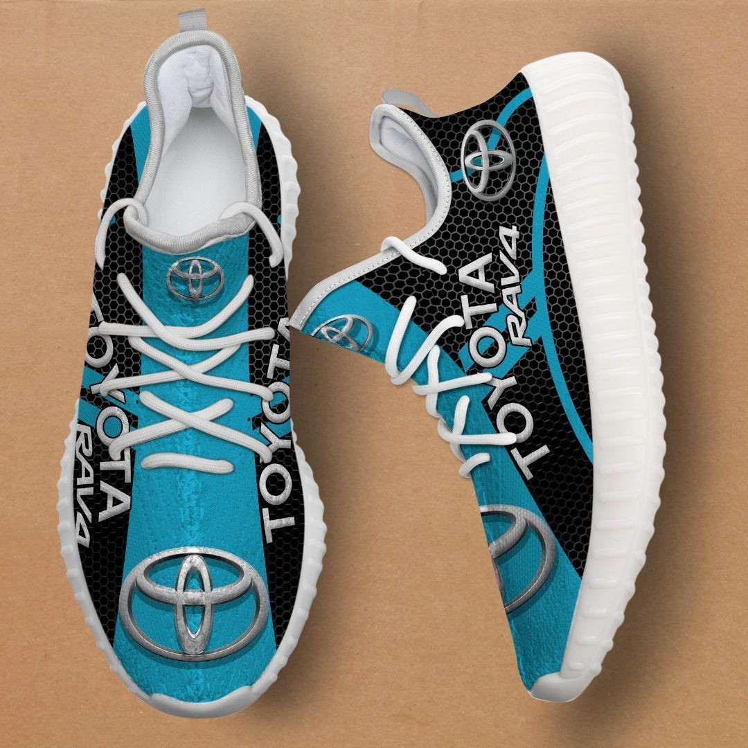 Toyota RAV4 Schuhe Ver 3