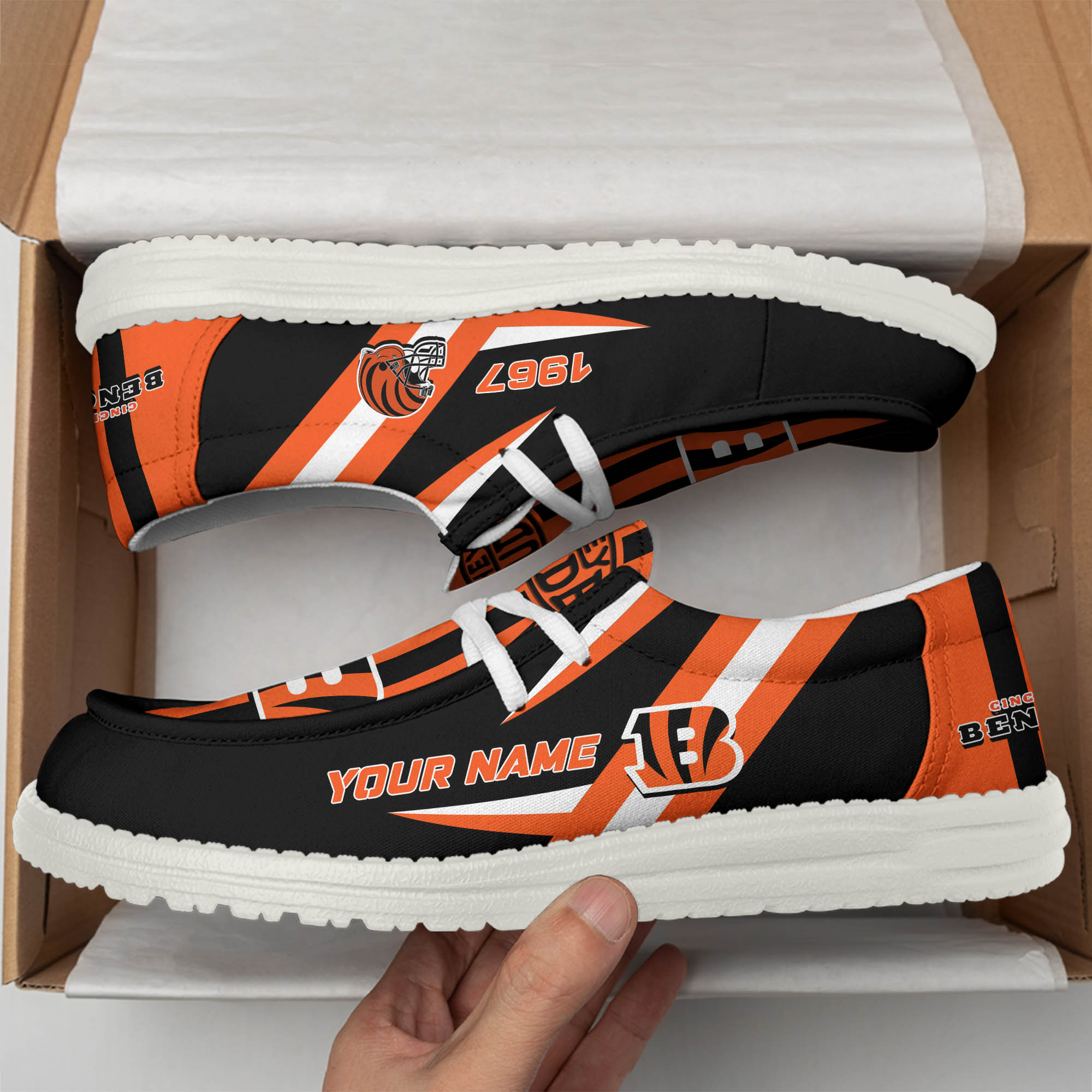 Weiße Canvas-Loafer-Schuhe des Cincinnati Bengals-Teams personalisieren Ihren Namen